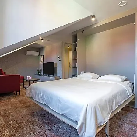 Carp&bed Aparthotel 4*