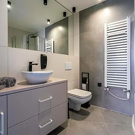 Aparthotel Carp&bed 4*
